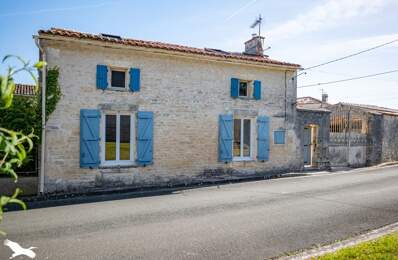 Charentaise de 7 pièces principales — photo du bien