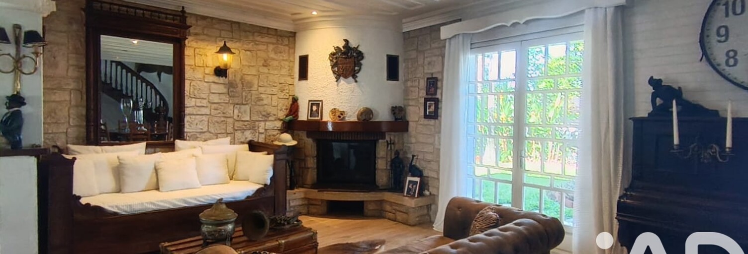 Maison 8 Pièces 260 m² à vendre à Le Tampon (97430)