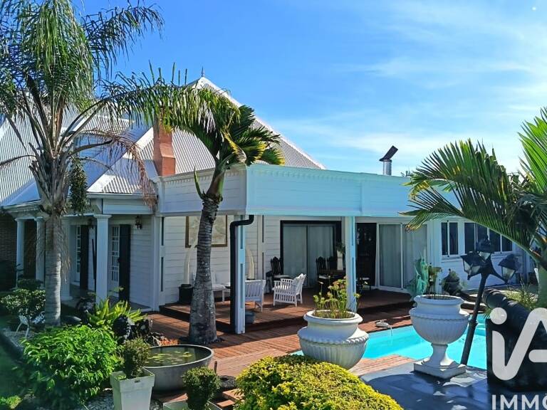 Vente Maison/villa 8 pièces — photo 1