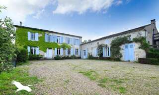 Maison 10 Pièces 776 m² à vendre à Val-de-Cognac (16370)
