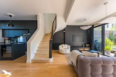 Maison 6 pièces 910000 €