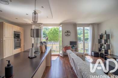 Appartement 3 pièces 255000 €