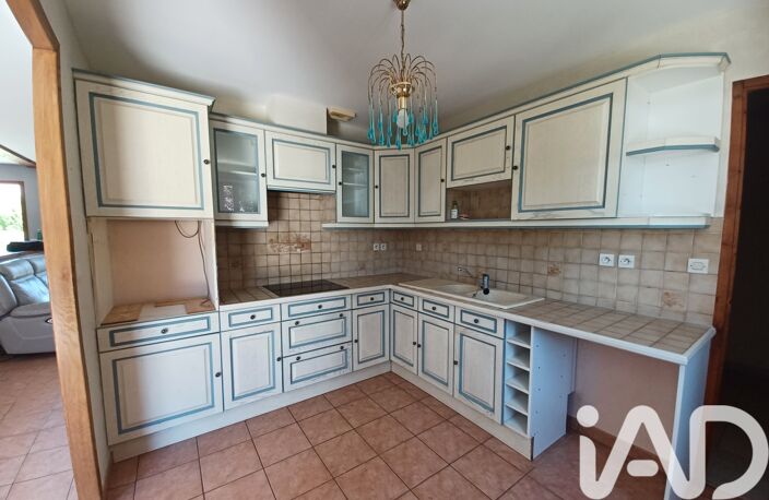 Vente Maison/villa 4 pièces — photo 2