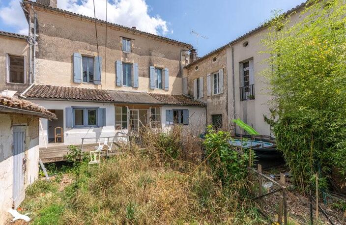 Maison en pierre de 9 pièces principales — photo 2