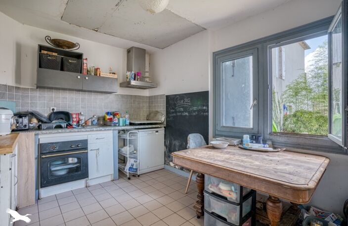 Maison en pierre de 9 pièces principales — photo 4