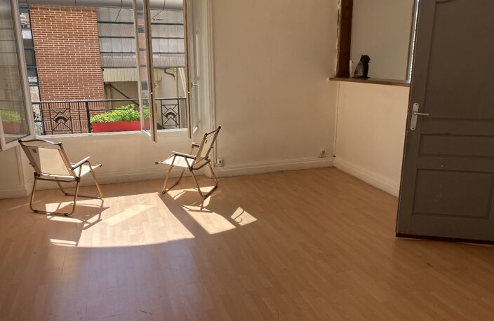 Immeuble — photo 2