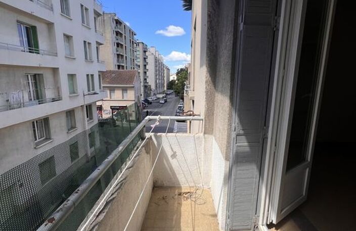 Appartement T3 64.67m² à rénover — photo 2