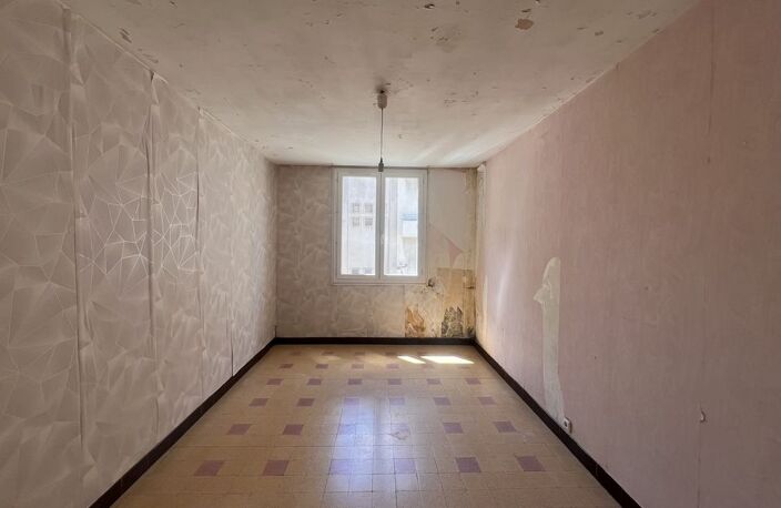 Appartement T3 64.67m² à rénover — photo 3