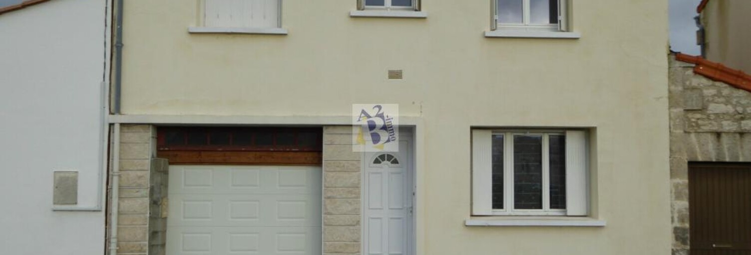 Maison 5 Pièces 100 m² à louer à Gond-Pontouvre (16160)