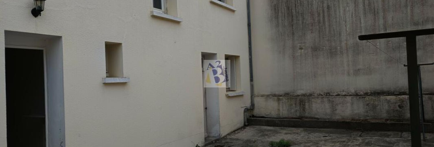 Maison 5 Pièces 100 m² à louer à Gond-Pontouvre (16160)