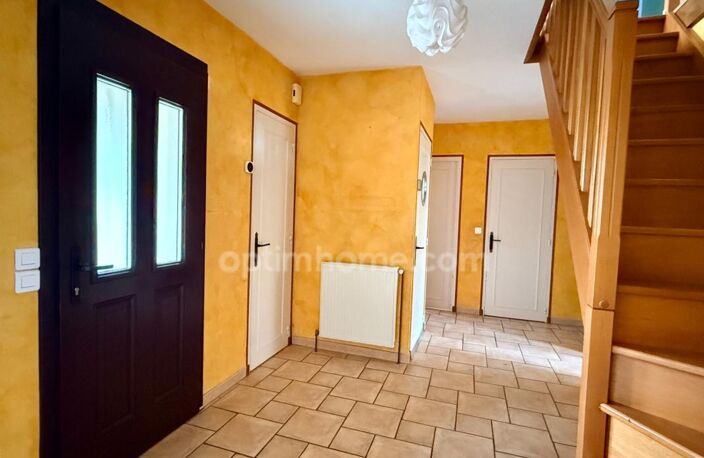A vendre - Maison familiale individuelle de 152 m² – 6 pièces - Ozouer-le-Voulgis (77) — photo 2