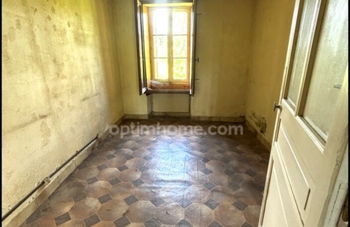 Ensemble immobilier à rénover à SAINT DIZIER LEYRENNE (23) — photo 4