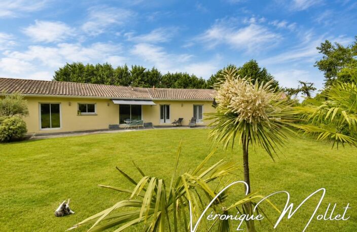 ELEGANTE CONTEMPORAINE DE PLAIN-PIED BAIGNÉE DE LUMIERE — photo 2