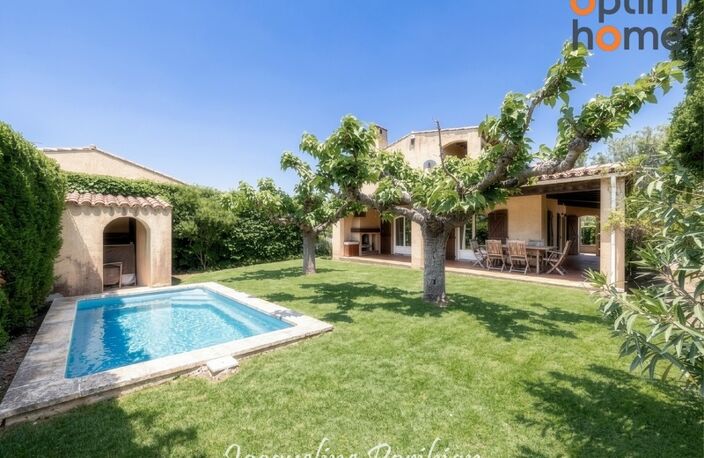 Gardanne secteur Galine -Picon : villa traditionnelle 5 pièces et double garage sur 780m2 de terrain au calme — photo 2