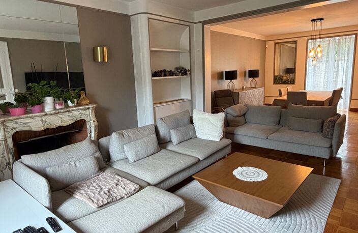 ENSEMBLE IMMOBILIER DE CARACTÈRE EN HYPER CENTRE — photo 2