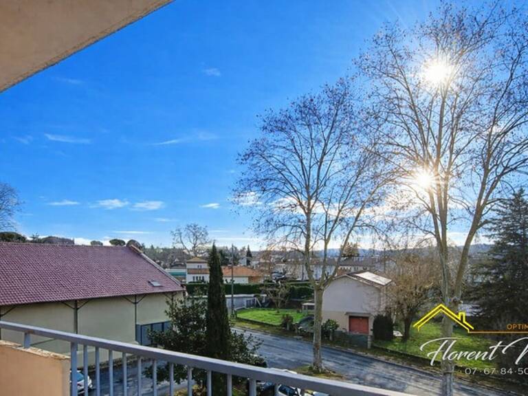 Appartement T3 lumineux dans résidence calme GRAULHET — photo 1