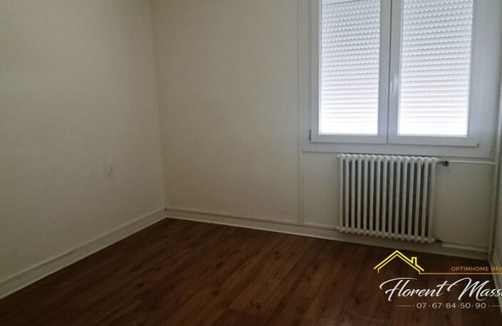 Appartement T3 lumineux dans résidence calme GRAULHET — photo 3