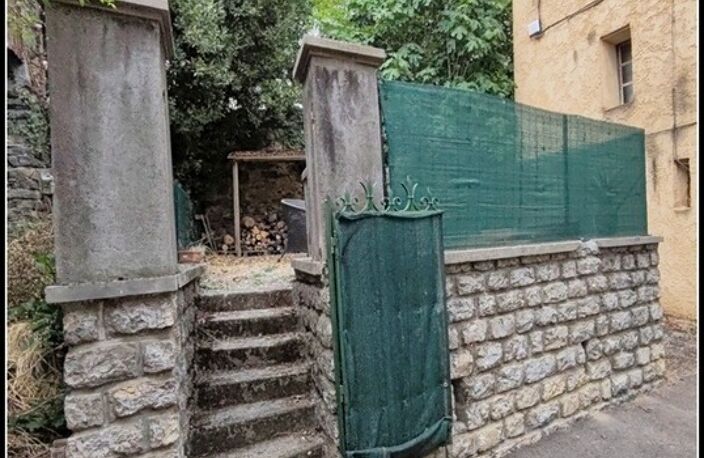 COUP DE CŒUR AU BRUSQUET – MAISON DE VILLAGE RENOVEE avec GARAGE et JARDIN — photo 4