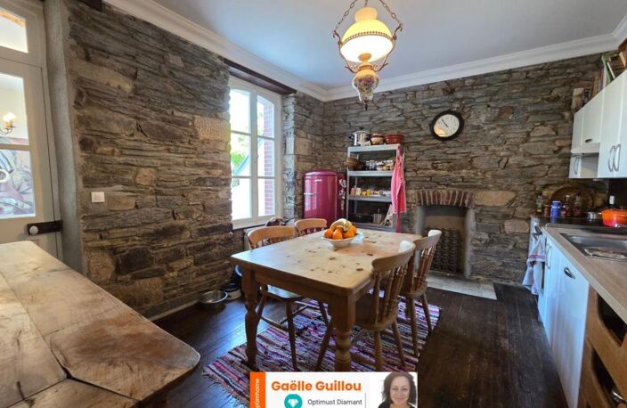 Morlaix : Charmante maison de ville de 151m² - 7 pièces + Studio au RDC — photo 2