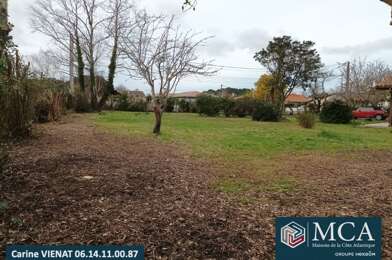 Terrain  220000 €
