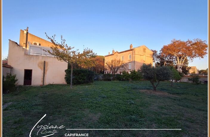 ENSEMBLE IMMOBILIER AVEC MAISON D'HABITATION ET 3 APPARTEMENTS LOUES, 5 DEPENDANCES, GRENIER — photo 2