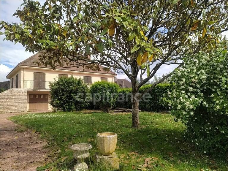 Maison familiale de plus de 220 m² avec 5 chambres, piscine, sauna, terrain clos, vue dégagée — photo 1