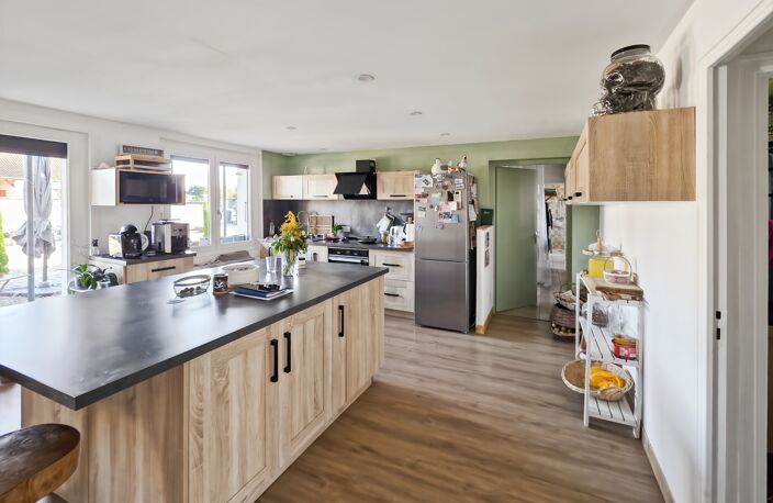 Ferme bressane rénovée à Louhans – 14 pièces, 192 m² avec espace indépendant idéal Airbnb  (71) — photo 3