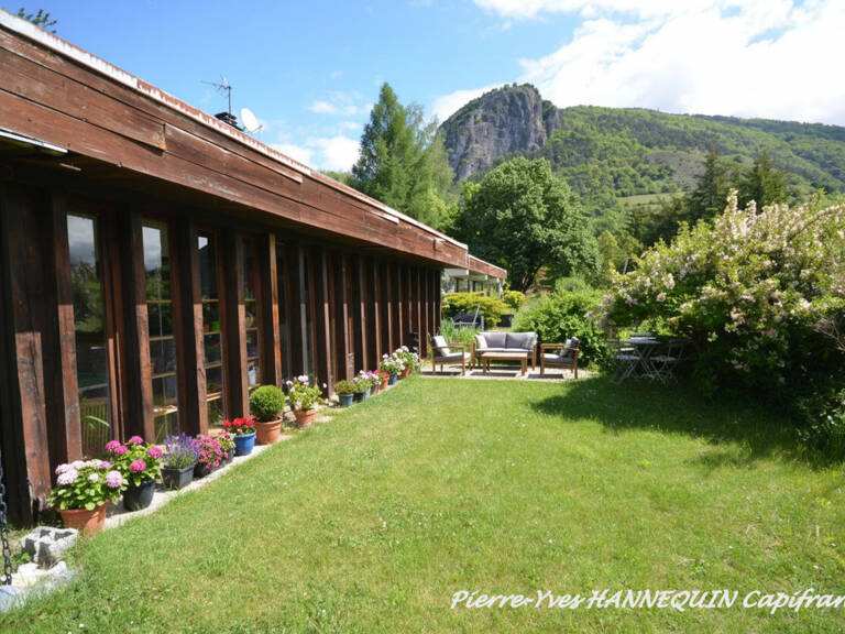 Maison d'architecte 355m2 15 pièces SALINS LES THERMES (73) — photo 1