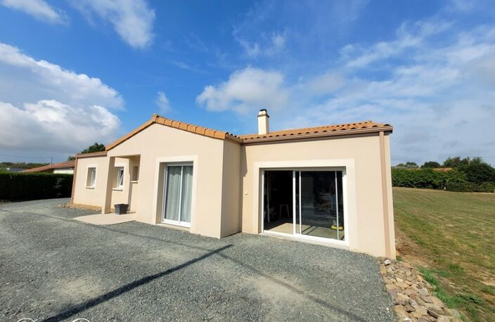 Maison à vendre 5 pièces MONCOUTANT (79) - Maison plain-pied 100 m2 habitables + Pièce attenante de 29 m2 — photo 3