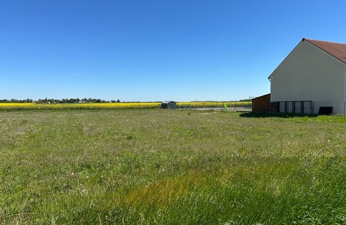 POLIGNY (77) Terrain à bâtir de 1 546 m2 - Façade de 24m — photo 4