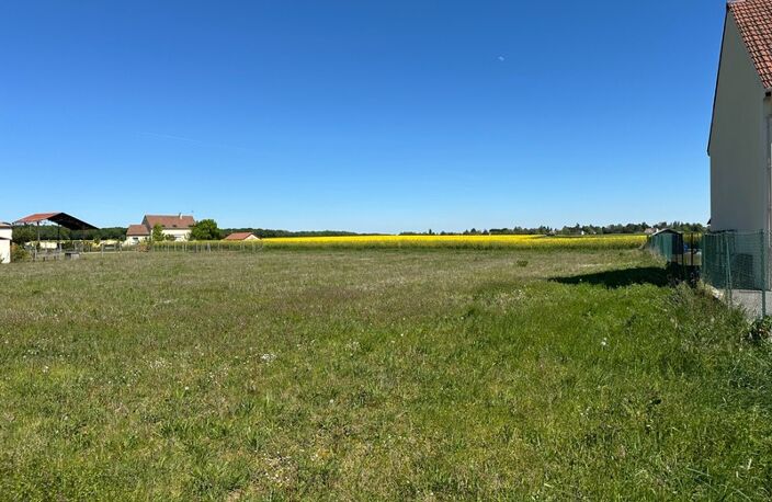 POLIGNY (77) Terrain à bâtir de 1 546 m2 - Façade de 24m — photo 5