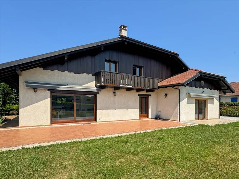 Secteur de Brétigny - Elégante propriété familiale de 230 m2 avec 6 chambres sur un magnifique terrain de 1 130m2 — photo 1