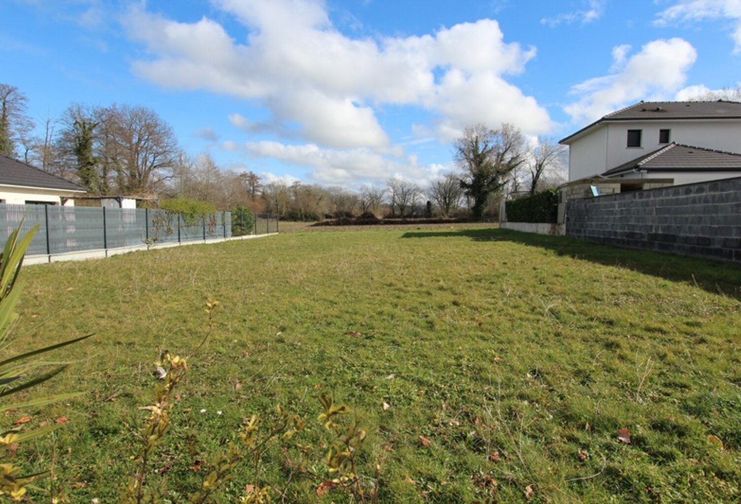 Terrain à vendre  IDRON (64) — photo 1