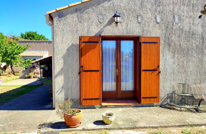 Maison plain-pied 103m2 103m2 sur beau terrain clos de 675m2 — photo 2