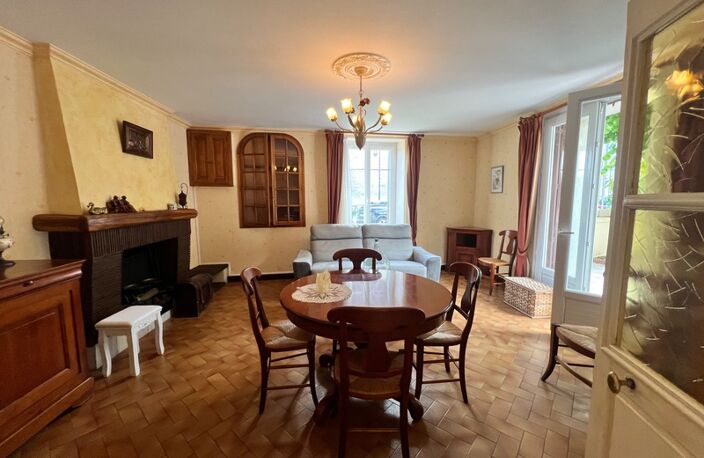 Maison de bourg 100m² - 3 chambres et dépendances  SAINT SAUVEUR (86) — photo 3
