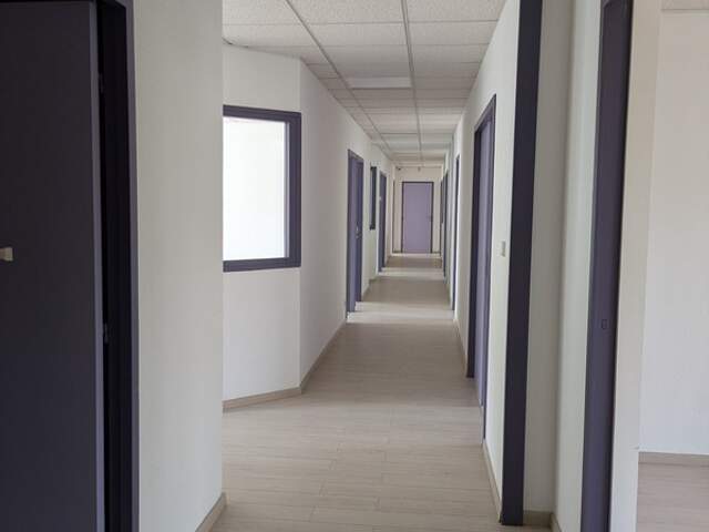 Bureaux à vendre GRENOBLE (38) 245 m² — photo du bien