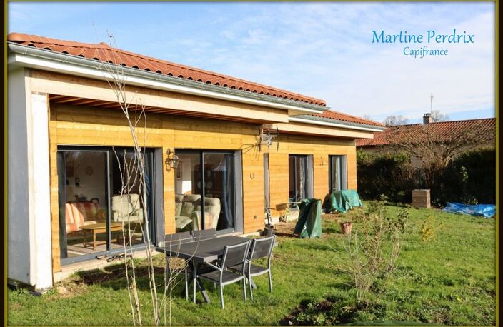 Maison à vendre 5 pièces SAINT TRIVIER DE COURTES (01) — photo 4