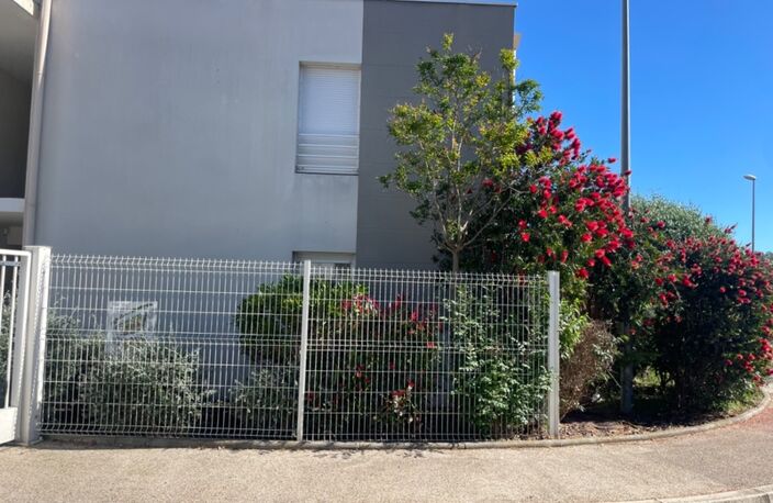 Immeuble résidentiel à vendre à SAINT MARTIN DE CRAU (13) — photo 4