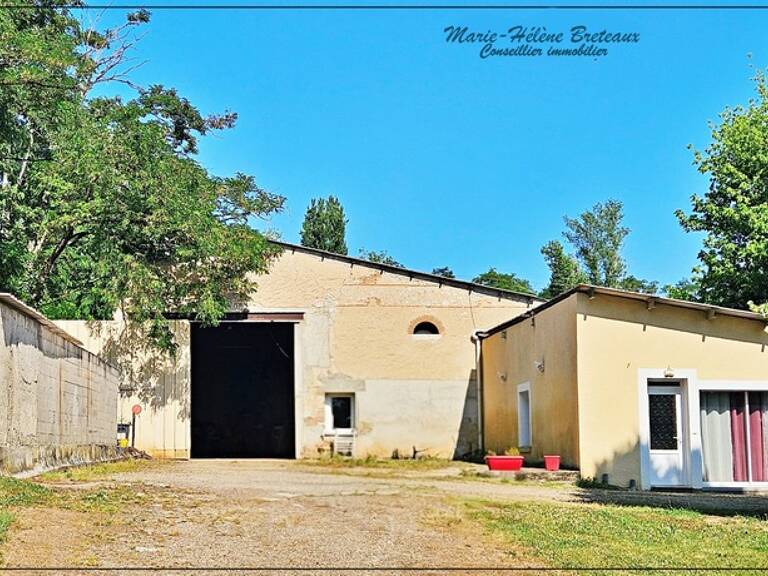 À vendre – Ensemble immobilier avec hangar et maison d’habitation à proximité de la zone O’Green — photo 1