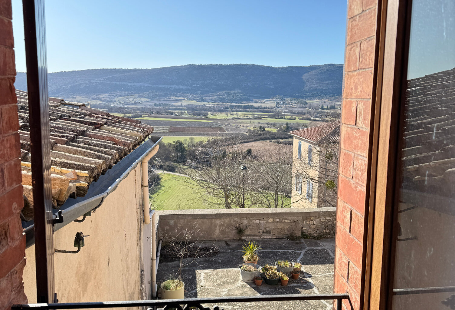 Maison de maître du XVIIe siècle à rénover - 250m2 - terrasse panoramique - 10 Pièces - 7 Chambres — photo 1
