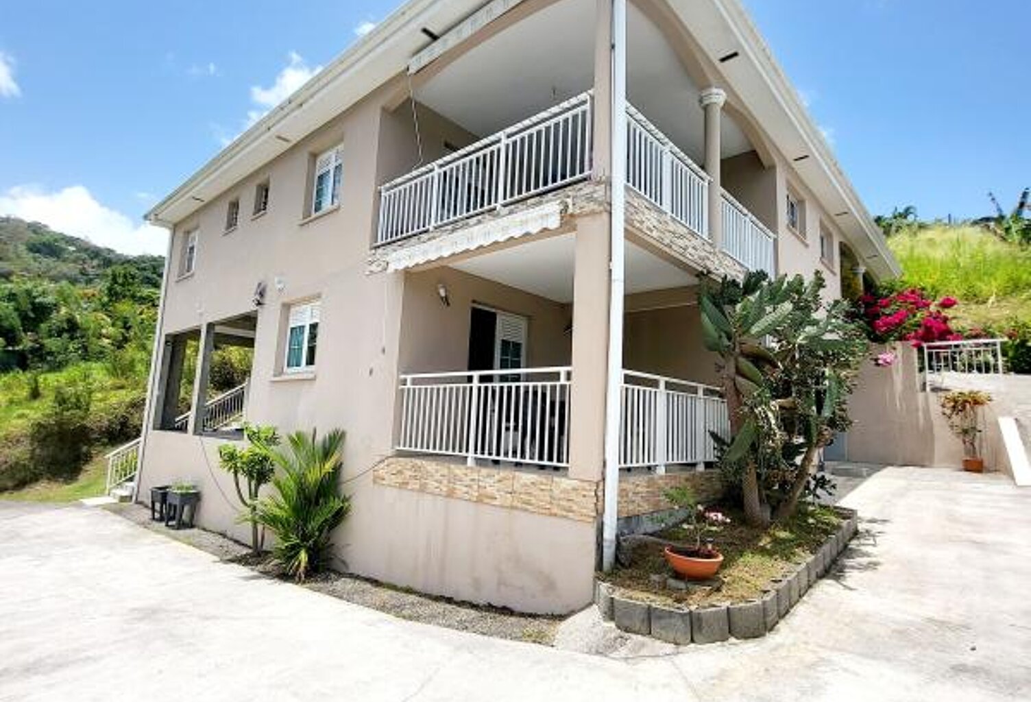 Appartement À Louer — photo 1