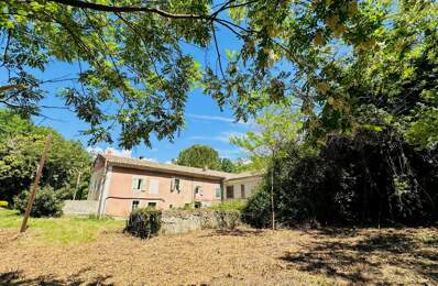 FERME A RENOVER 500M² EN TOTALITE 3 HABITATIONS DONT  1 MAISON INDEPENDANTE DE 90M² TERRAIN 9500M² 84110 PUYMERAS — photo du bien