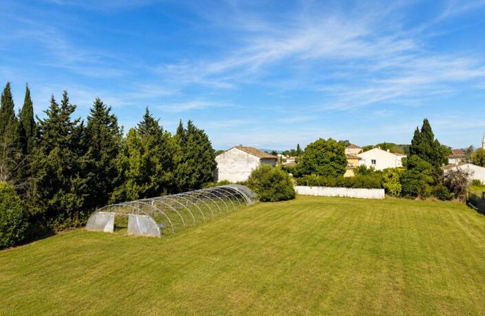 Terrain constructible viabilisé 230 m² à vendre Rognonas — photo 3