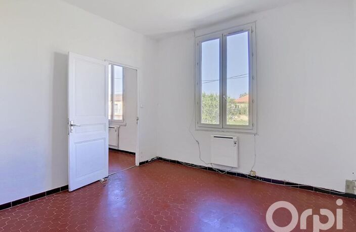 Appartement de type 2 à vendre, sur le secteur de Toulon Ouest, à proximité des Routes, faibles charges de copropriété — photo 4