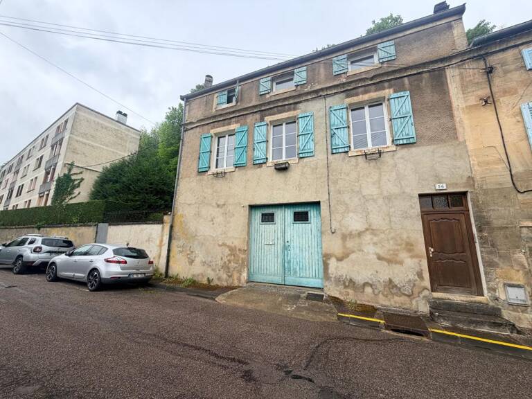 Maison de ville avec jardin et garage — photo 1