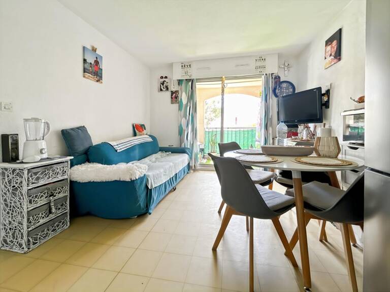 Appartement À Vendre — photo 1