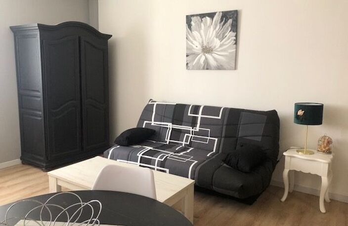 Appartement À Louer — photo 2