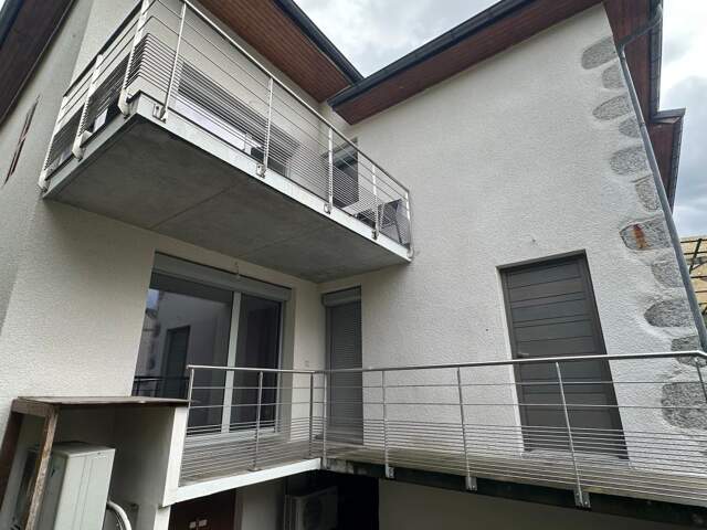 À VENDRE – APPARTEMENT T3 ENTIÈREMENT RÉNOVÉ – CENTRE-VILLE D'ALBENS — photo du bien