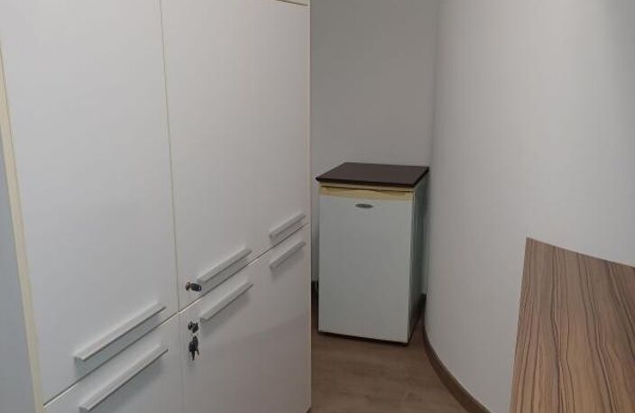 Bureau À Vendre — photo 2