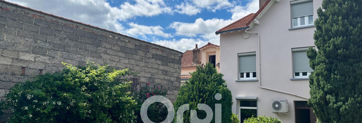 Maison 6 Pièces 166 m² à vendre à Les Martres-de-Veyre (63730)